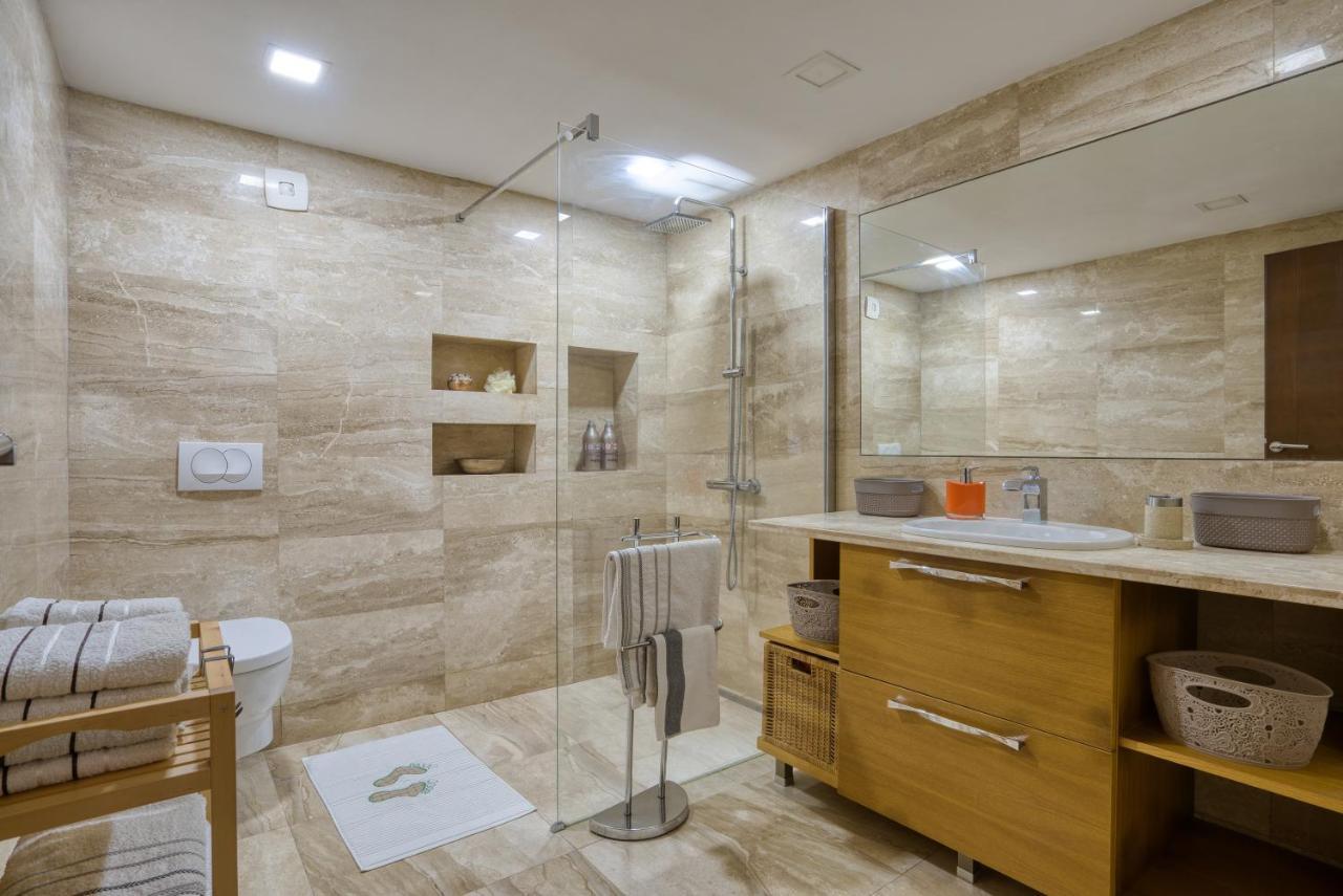 Apartman Marija LUX Sveti Stefan Bagian luar foto