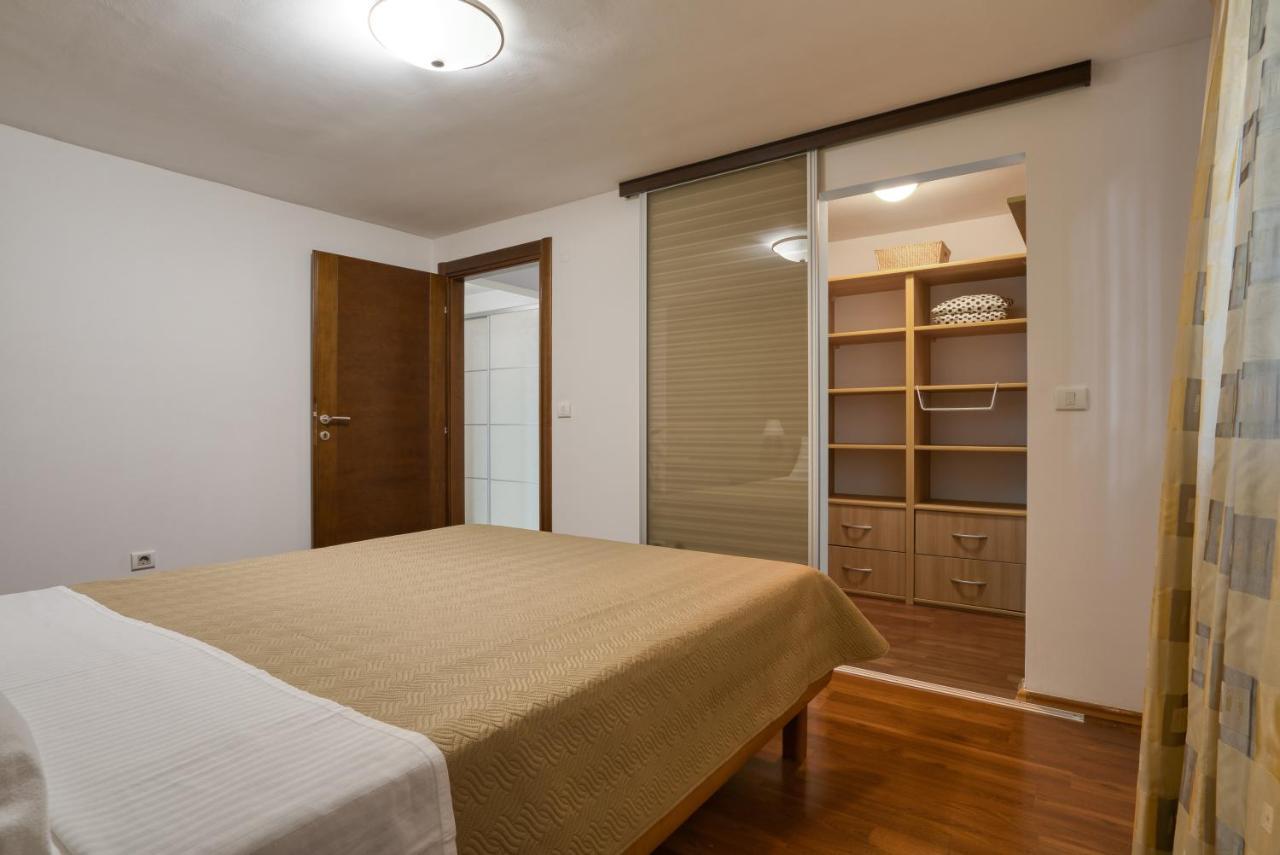 Apartman Marija LUX Sveti Stefan Bagian luar foto