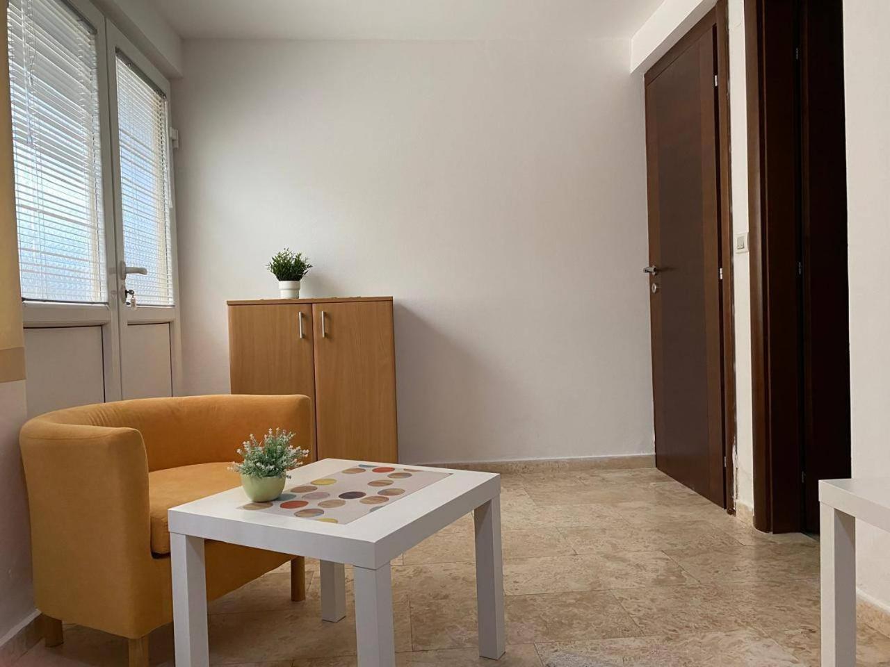 Apartman Marija LUX Sveti Stefan Bagian luar foto